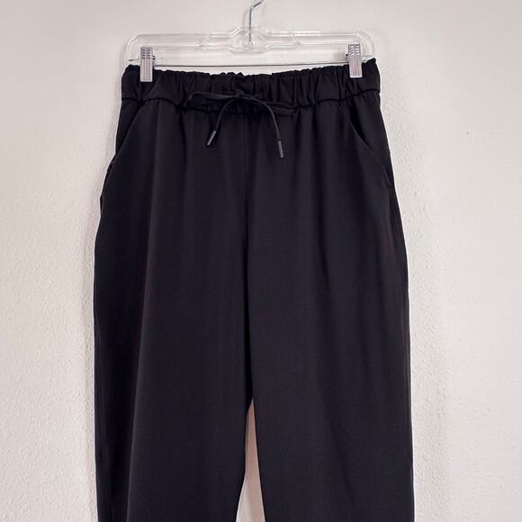Lululemon Stretch High-Rise Jogger, Full Length, 28" Inseam, Black, Size 8 - Picture 6 of 11